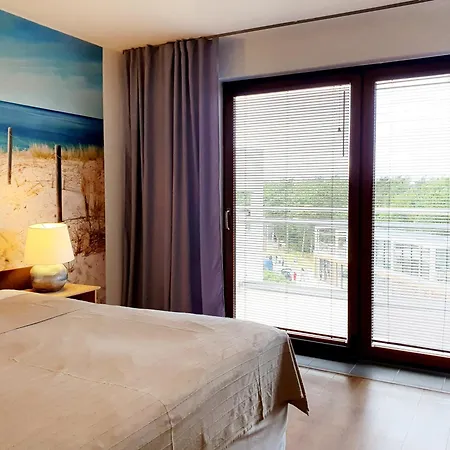 Z Prywatnym Tarasem Na Dachu I Widokiem Na Morze דירה *